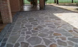 Pavimentazione in pietra